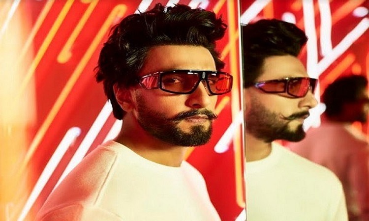 ranveer singh releases his gifs for his fans