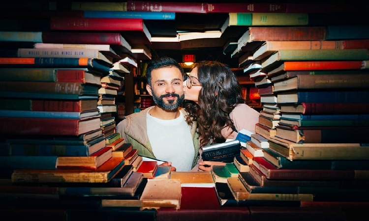sonam kapoor and anand ahuja new picture