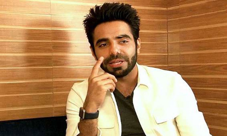 aparshakti talks about wanting to be a better actor than a lead hero
