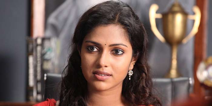 tamil actress amala paul
