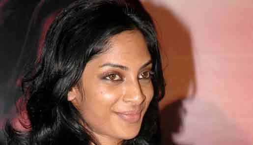Actress Sriya Reddy