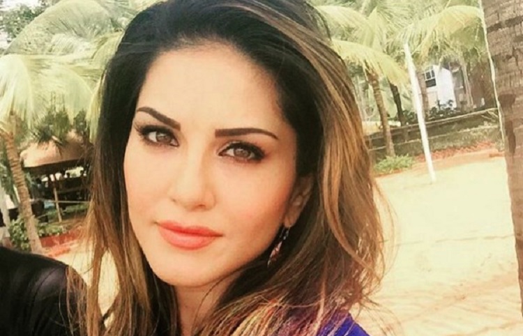 Sanni Loene Sexx - 8 times Sunny Leone proved that she is not just a 'Baby Doll'