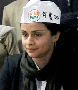 gul panag in aam aadmi party