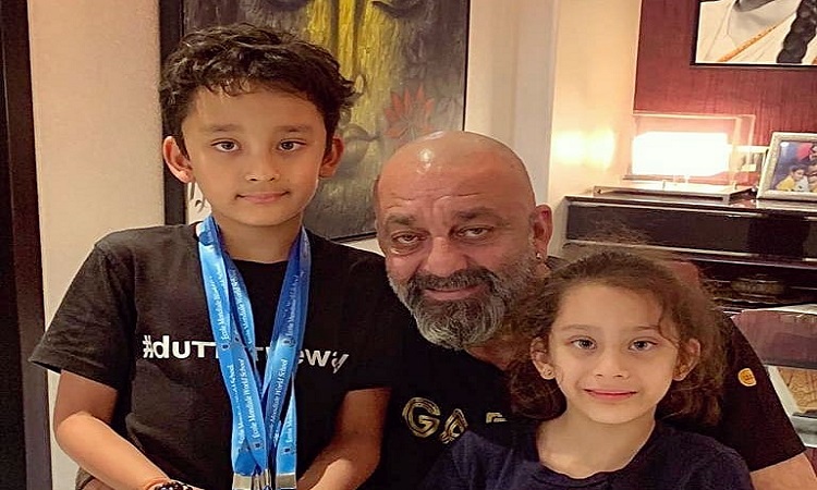 sanjay with his kids