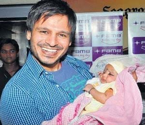 Vivek becomes father again