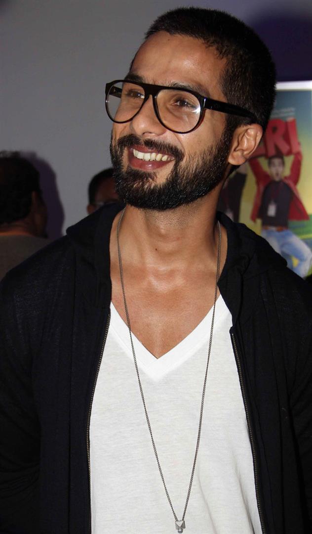 Shahid's hair cut is the new look this summer!!