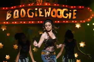 http://www.india-forums.com/tellybuzz/images/uploads/1AE_boogiewoogie1.jpg