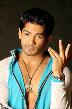 http://www.india-forums.com/tellybuzz/images/uploads/7A8_amit-tandon.jpg