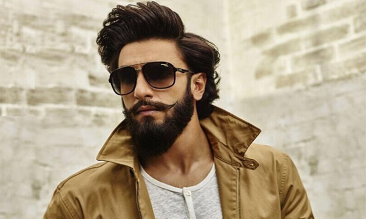 Ranveer Singh's friends to rip of his clothes as per Sindhi wedding  tradition