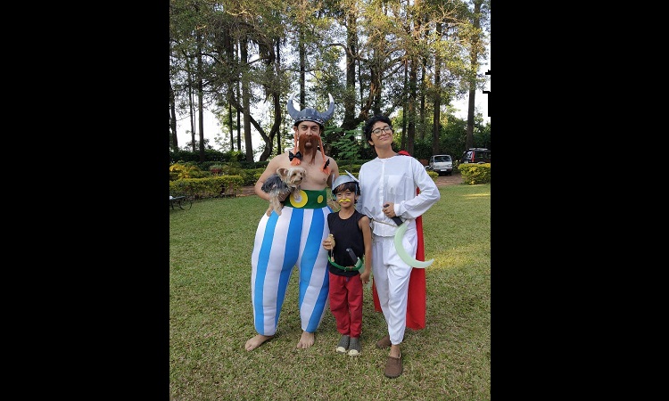 Aamir Khan and Kiran Rao DRESSED UP as cartoon characters for son Azad |  India Forums