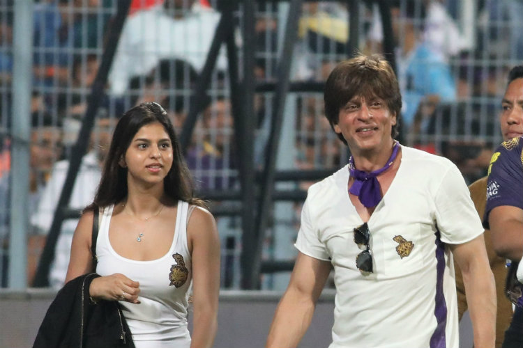 Stylebuzz: SRK's Little Girl, Suhana Khan's Sporty Yet Chic IPL Look |  India Forums