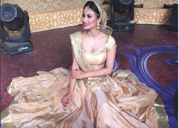 Double Dose Of Mouni Roy In Naagin 2 India Forums On the other hand, in addition to naagin season 1, hit shows like belan wali bahu, dil se dil tak, bigg boss 13, ramayana, mahabharata, pavitra. india forums