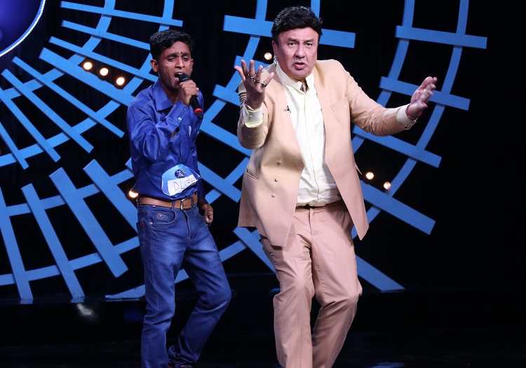 Anu Malik heightens the entertainment quotient on Indian Idol 10 | India  Forums