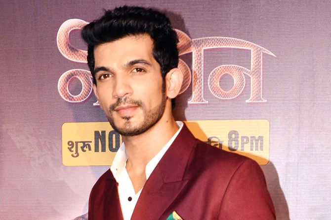 After Wife Neha, Arjun Bijlani's Son Also Tests Positive For COVID-19