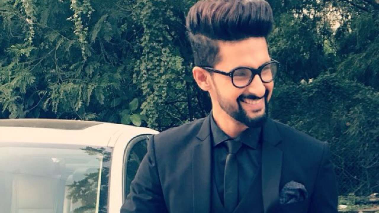 I lived in Gurgaon for 18 years, but Sargun knows Delhi better: Ravi Dubey  | TV - Times of India Videos